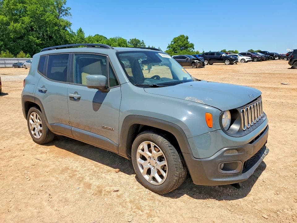 2017 JEEP RENEGADE LATITUDE 4