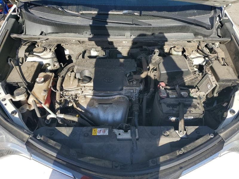 2017 TOYOTA RAV4 LE 11