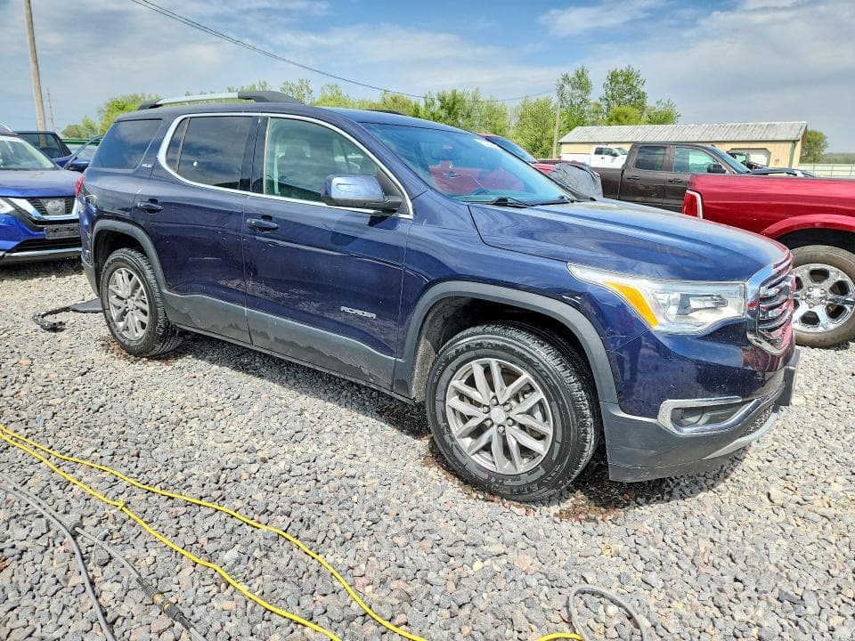 2017 GMC ACADIA SLE 4