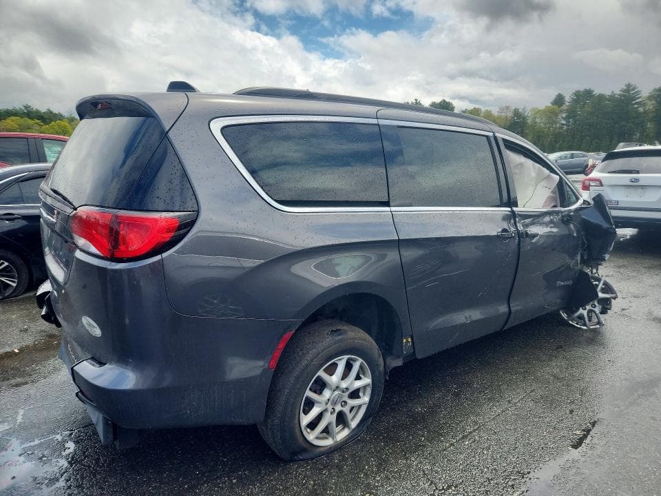2021 CHRYSLER VOYAGER LXI 3