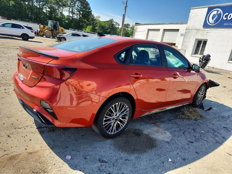 2023 KIA FORTE GT LINE 3