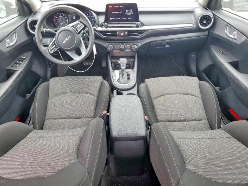 2022 KIA FORTE LXS 8