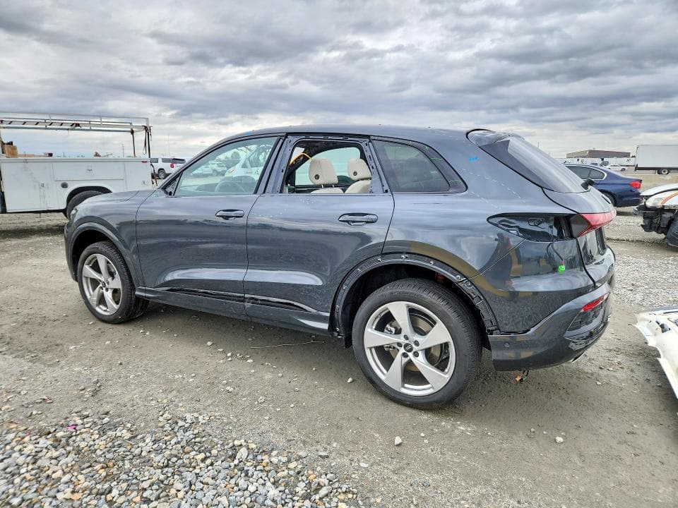 2025 AUDI Q5 PREMIUM PLUS 2