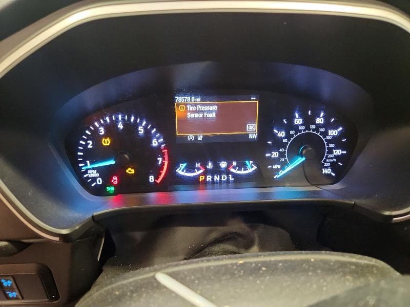 2020 FORD ESCAPE SEL 9
