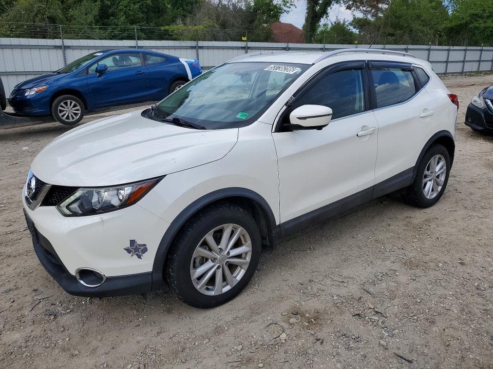 2017 NISSAN ROGUE