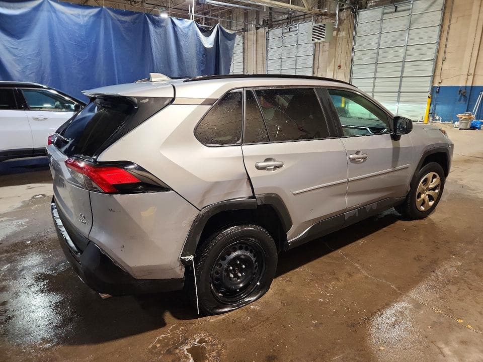 2020 TOYOTA RAV4 LE 3