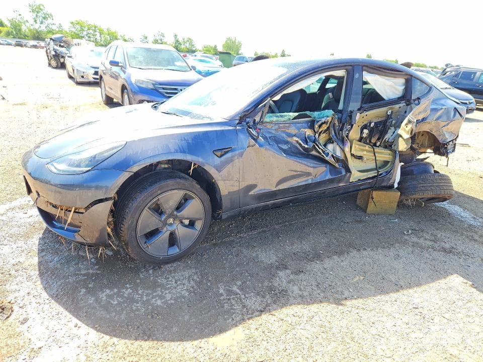 2023 TESLA MODEL 3 - 1