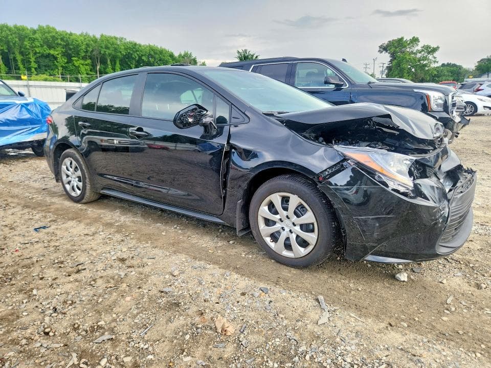 2026 TOYOTA COROLLA LE 4