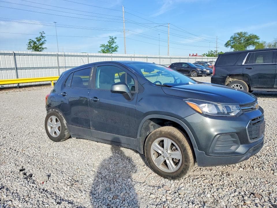 2019 CHEVROLET TRAX LS 4