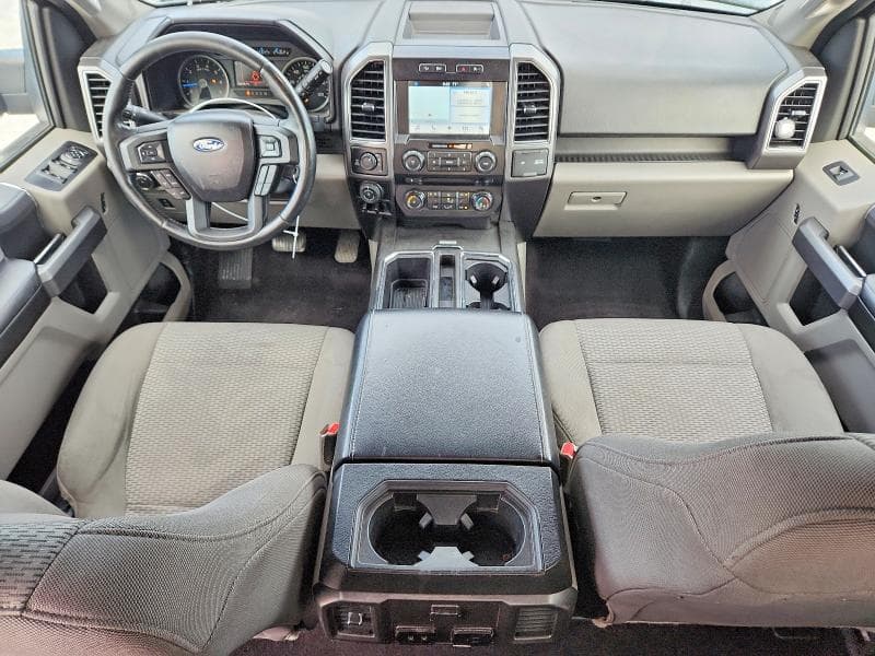 2017 FORD F150 SUPERCREW 8