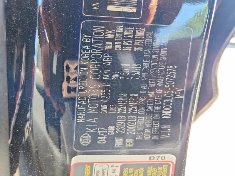 2017 KIA NIRO EX 13