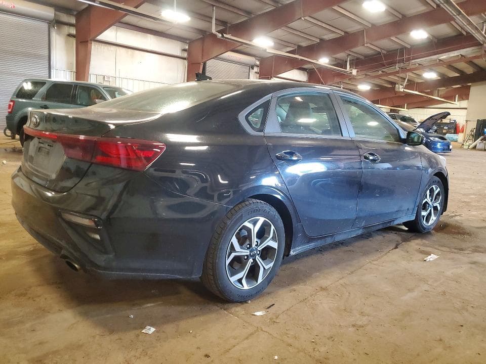 2021 KIA FORTE LXS 3