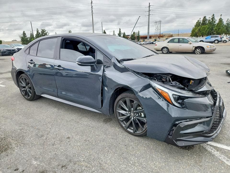 2026 TOYOTA COROLLA SE 4