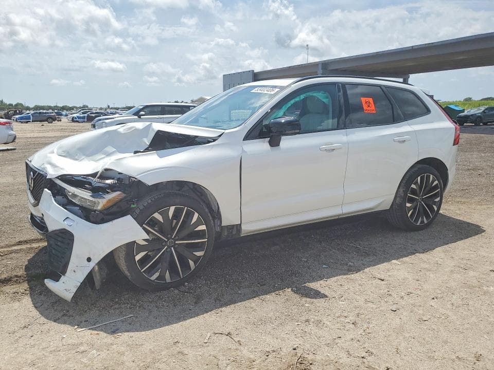 2026 VOLVO XC60 - 1