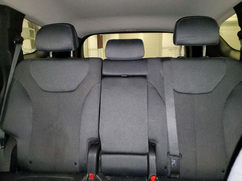 2019 HYUNDAI SANTA FE SE 10