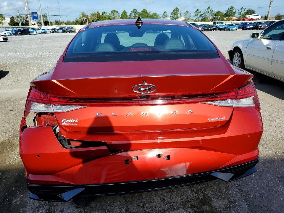 2022 HYUNDAI ELANTRA LIMITED 6