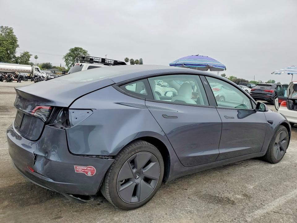 2023 TESLA MODEL 3 3