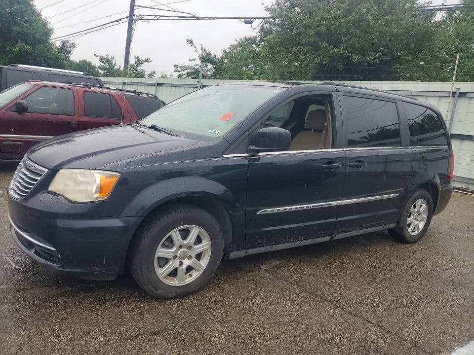 2011 CHRYSLER TOWN & COUNTRY TOURING
