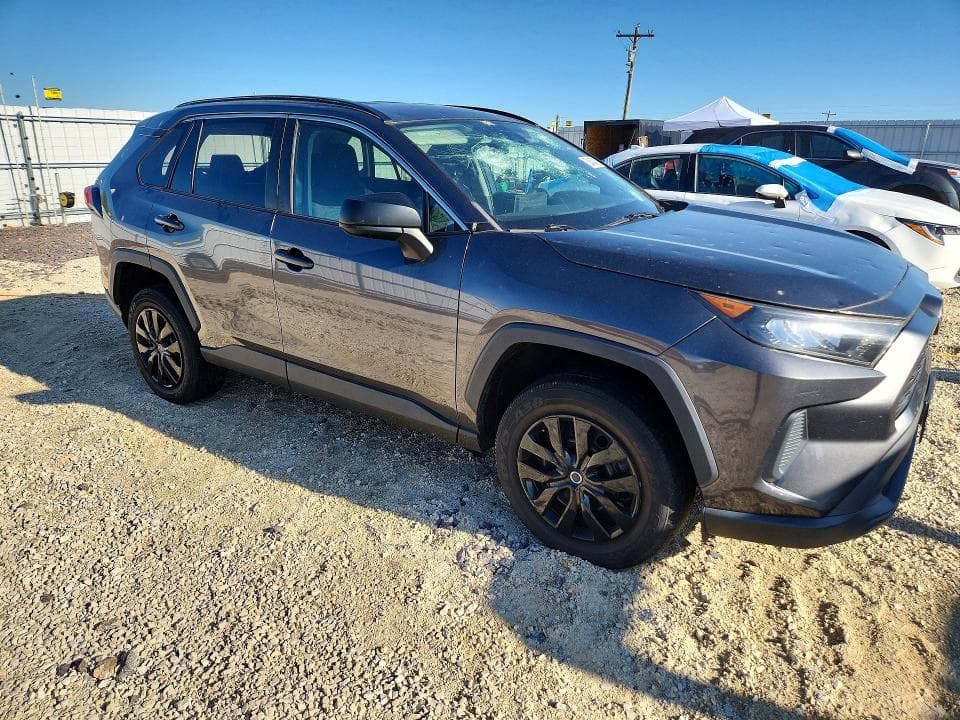 2021 TOYOTA RAV4 LE 4