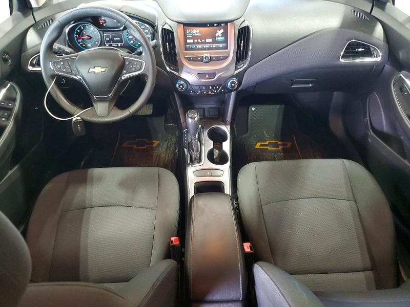2017 CHEVROLET CRUZE LT 8