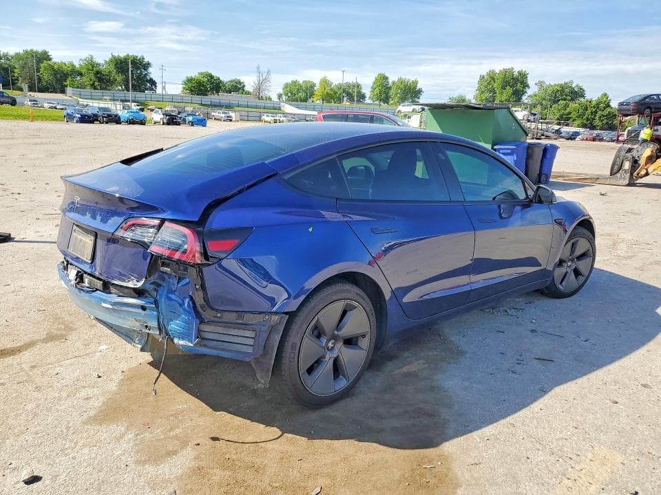 2023 TESLA MODEL 3 3