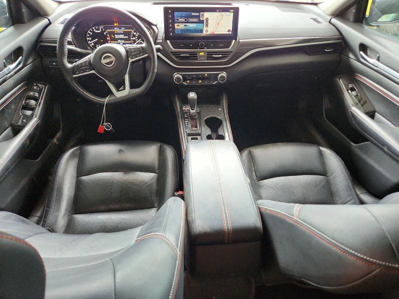 2023 NISSAN ALTIMA SR 8