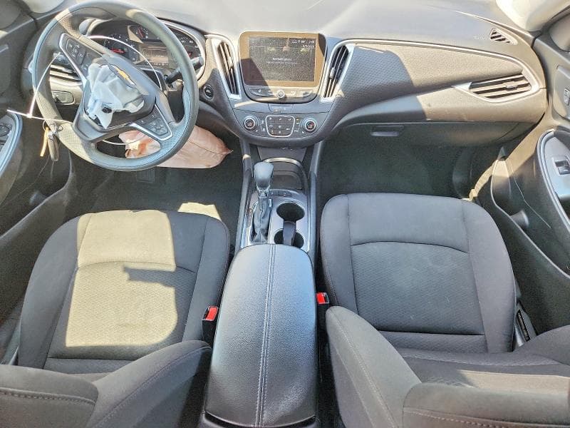 2024 CHEVROLET MALIBU LT 8
