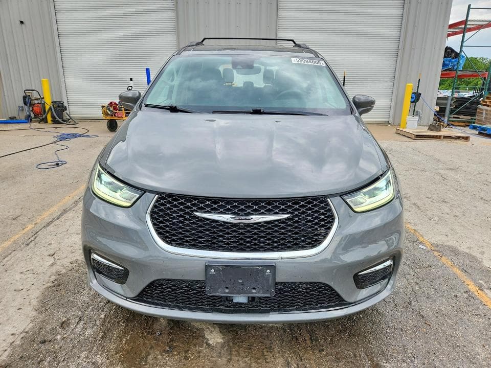 2022 CHRYSLER PACIFICA TOURING L 5