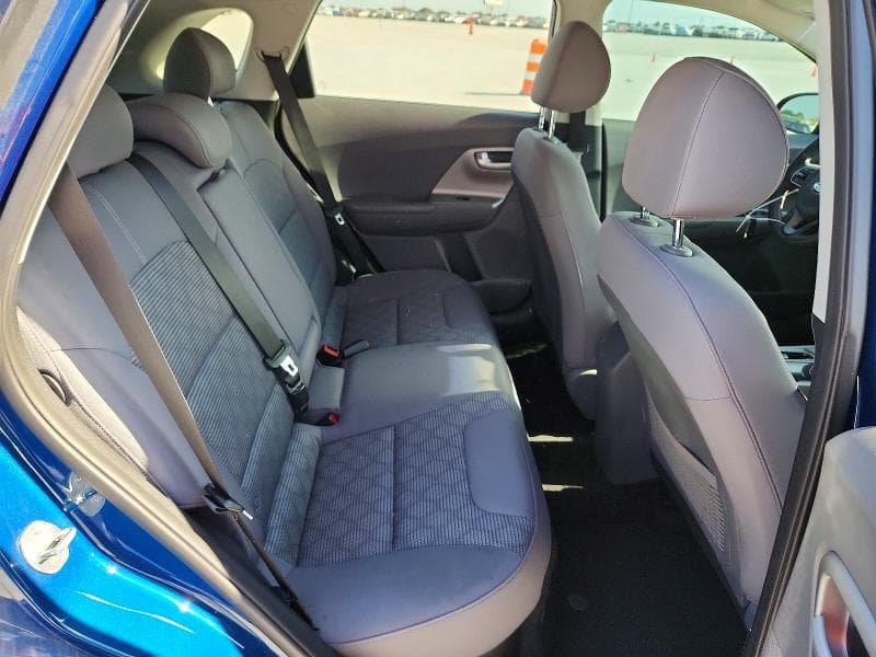 2017 KIA NIRO LX 10
