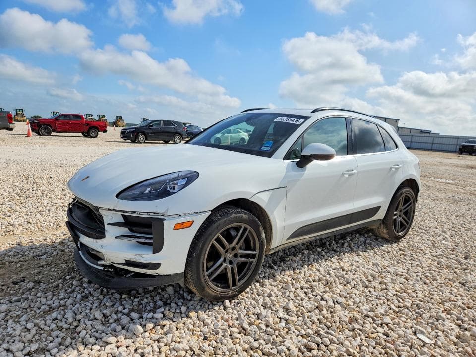 2021 PORSCHE MACAN - 1