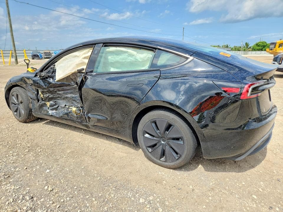 2024 TESLA MODEL 3 2