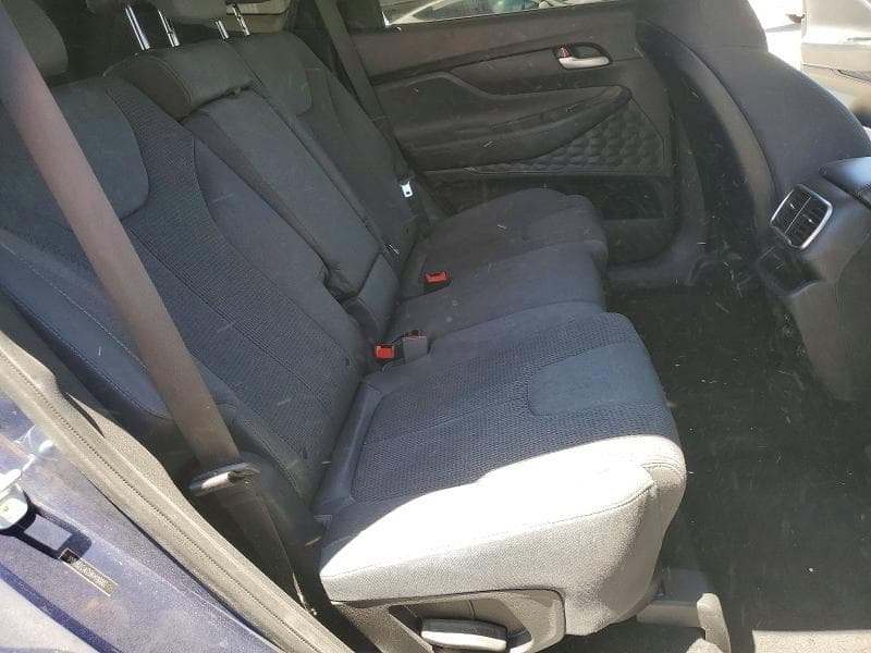 2019 HYUNDAI SANTA FE SE 11