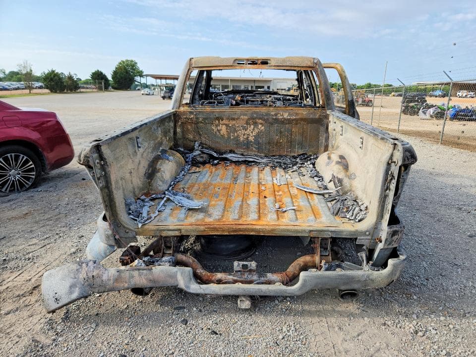 2019 RAM 1500 LARAMIE 6