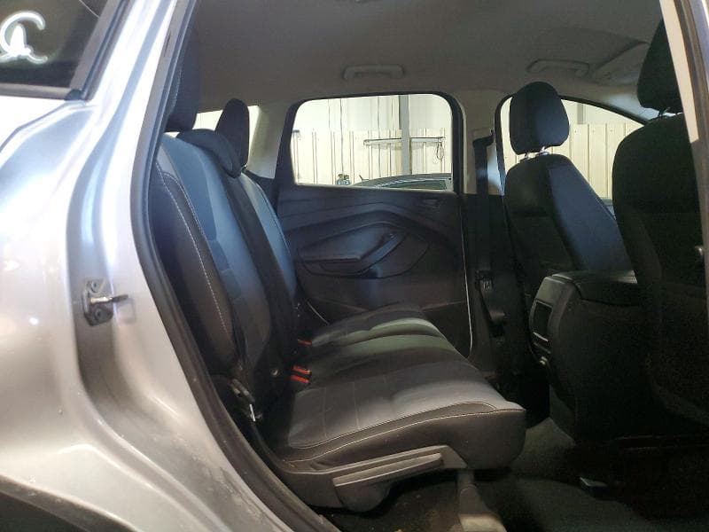 2017 FORD ESCAPE S 11