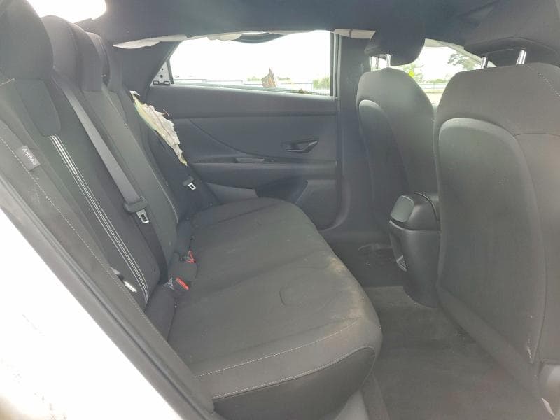 2025 HYUNDAI ELANTRA SEL SPORT 10