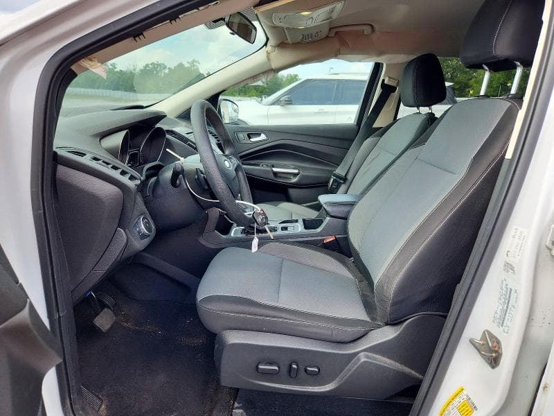 2017 FORD ESCAPE SE 7