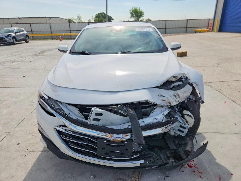 2024 CHEVROLET MALIBU LT 5