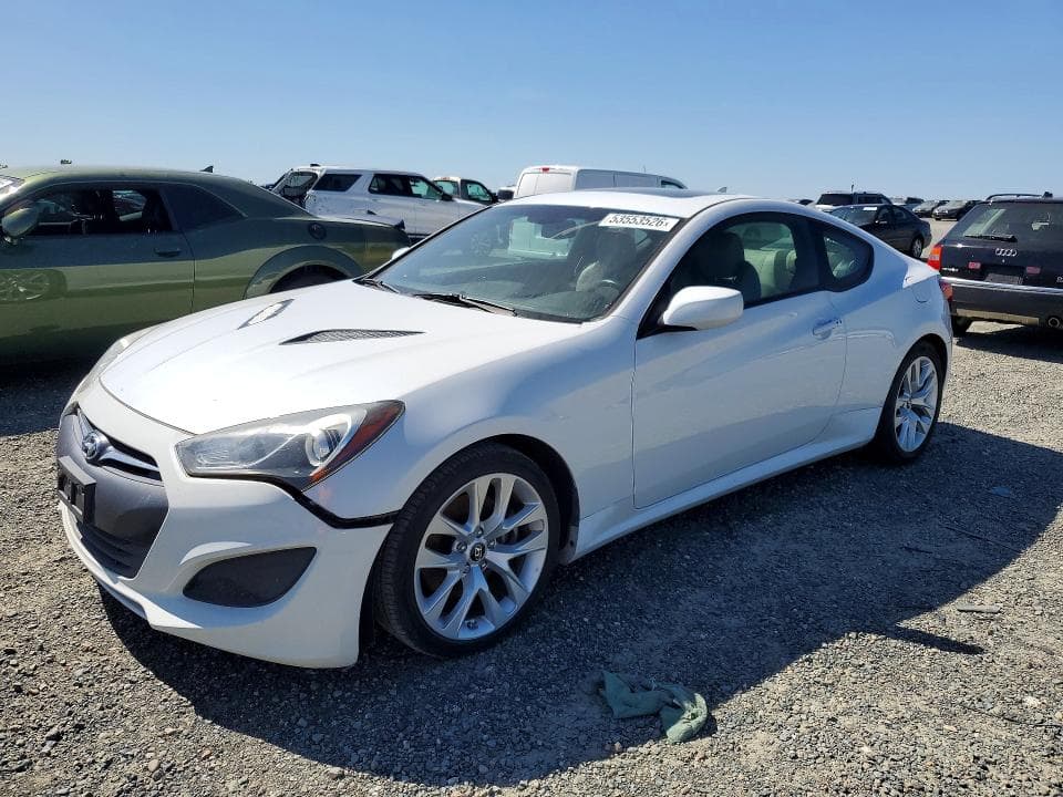 2013 HYUNDAI GENESIS