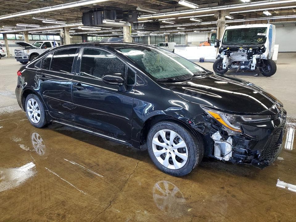 2022 TOYOTA COROLLA LE 4