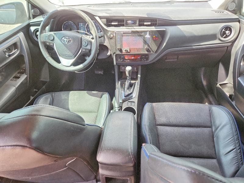2018 TOYOTA COROLLA SE 8