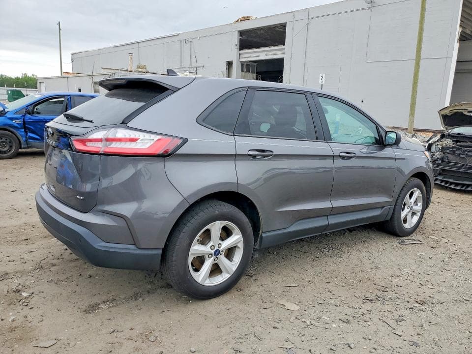 2021 FORD EDGE SE 3