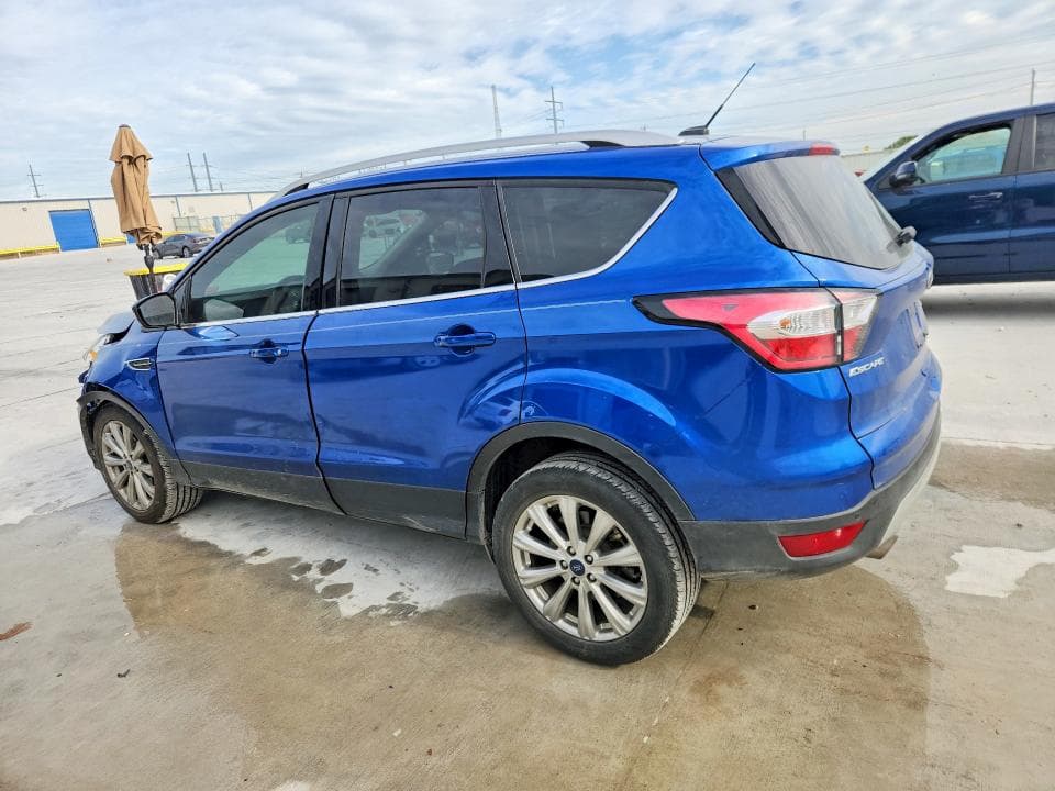 2017 FORD ESCAPE TITANIUM 2