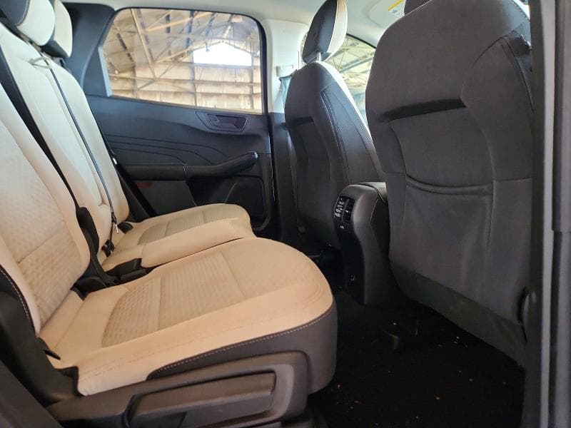 2022 FORD ESCAPE SE 11