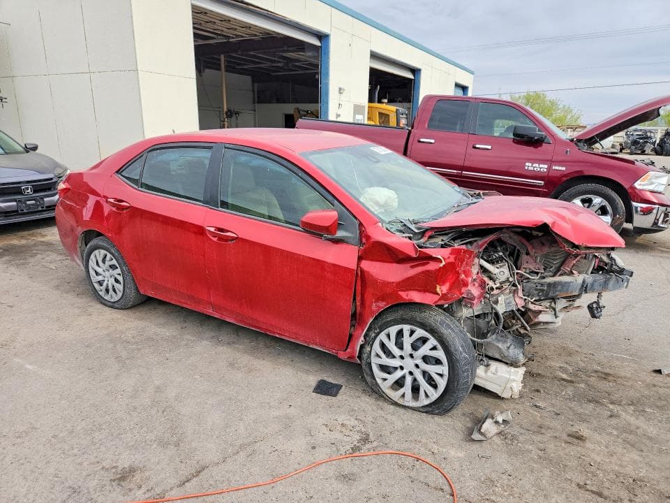 2018 TOYOTA COROLLA LE 4