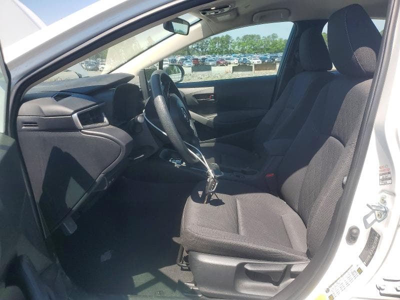 2024 TOYOTA COROLLA LE 7