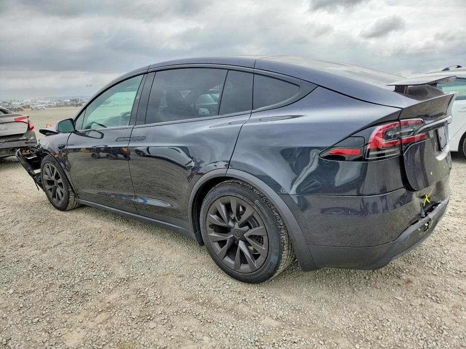 2025 TESLA MODEL X 2