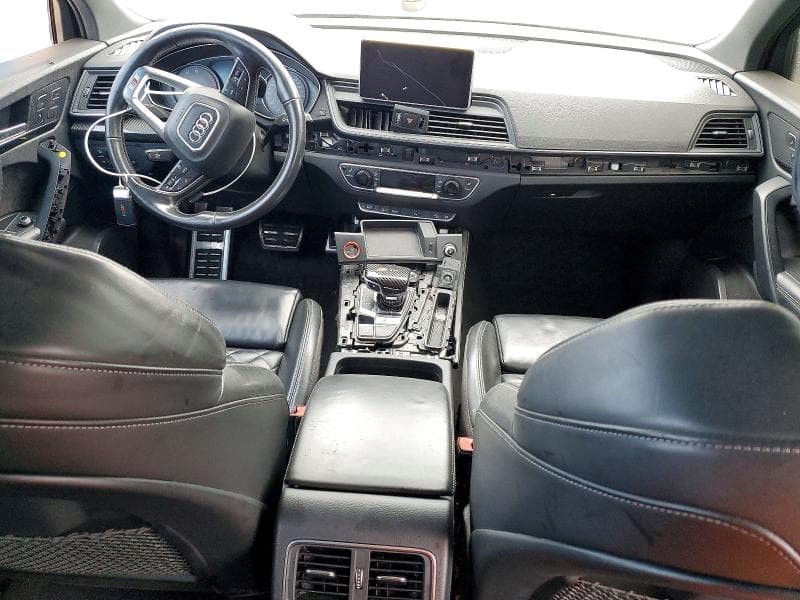2018 AUDI SQ5 8