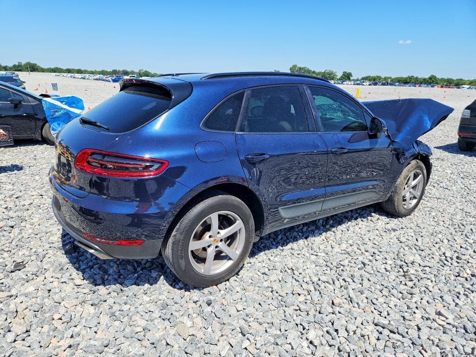 2018 PORSCHE MACAN 3