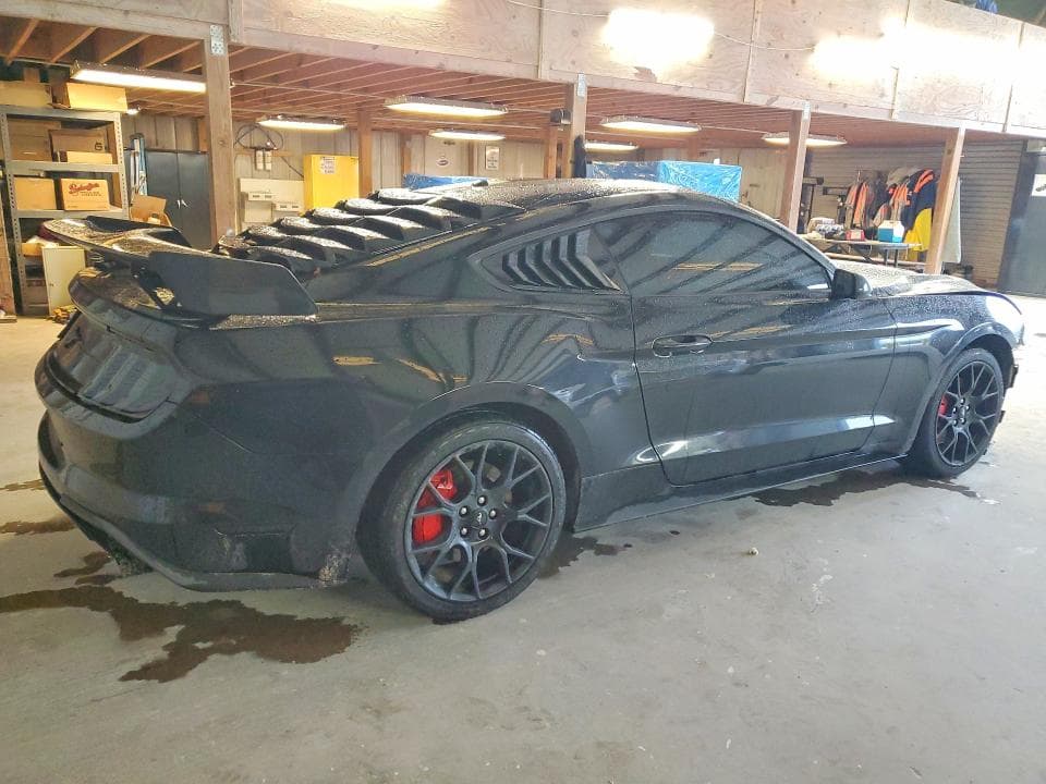 2019 FORD MUSTANG 3