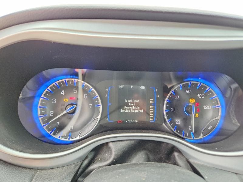 2020 CHRYSLER PACIFICA TOURING 9